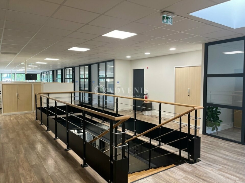 Location Activités Entrepôts TOURS (37100) - Photo 8