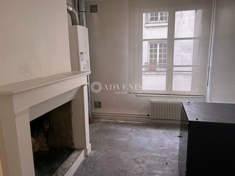 Vente Investisseur Commerces SAINT-AVERTIN (37550) - Photo 9