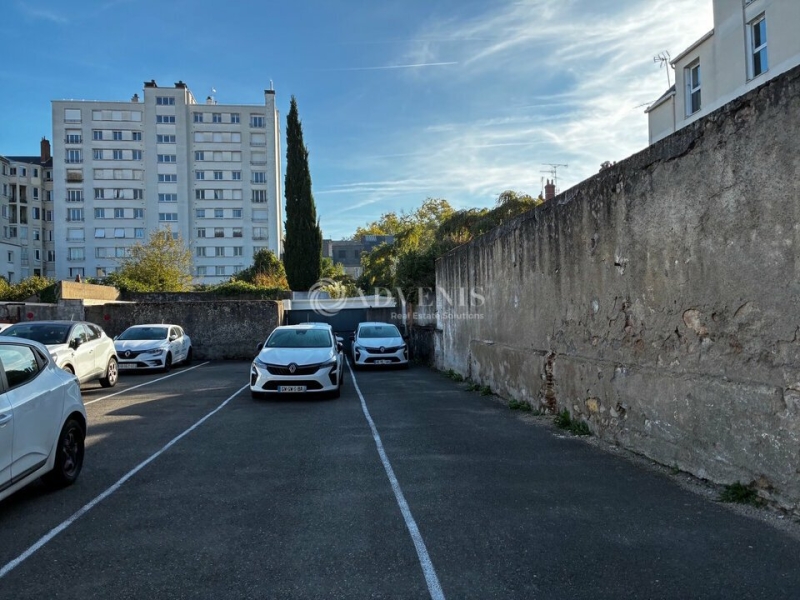 Vente Investisseur Bureaux TOURS (37000) - Photo 9