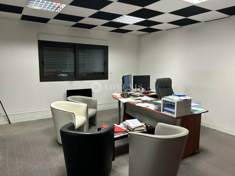 Vente Investisseur Activités Entrepôts JOUE LES TOURS (37300) - Photo 8