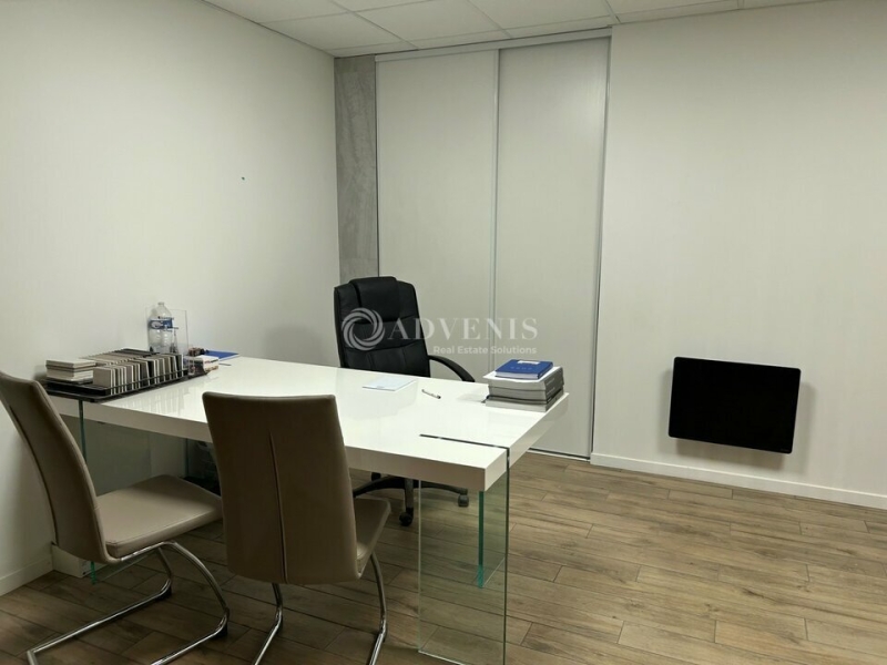 Vente Investisseur Activités Entrepôts JOUE LES TOURS (37300) - Photo 9