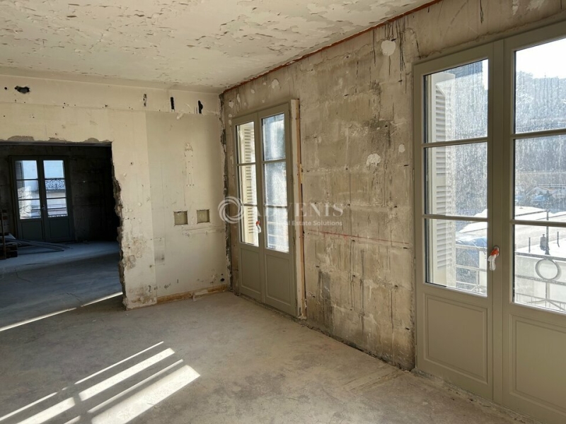 Location Bureaux TOURS (37000) - Photo 3