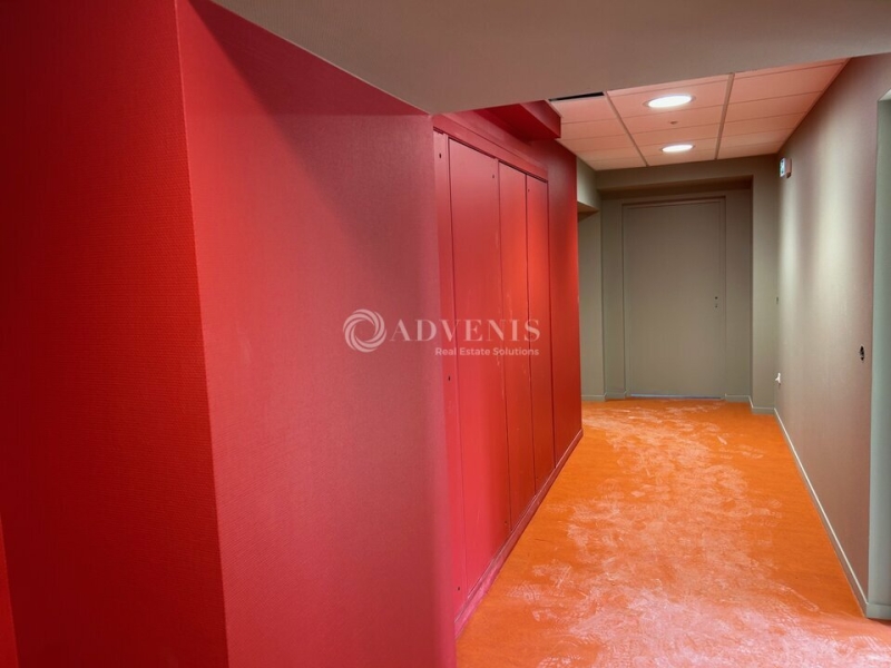 Location Bureaux TOURS (37000) - Photo 5