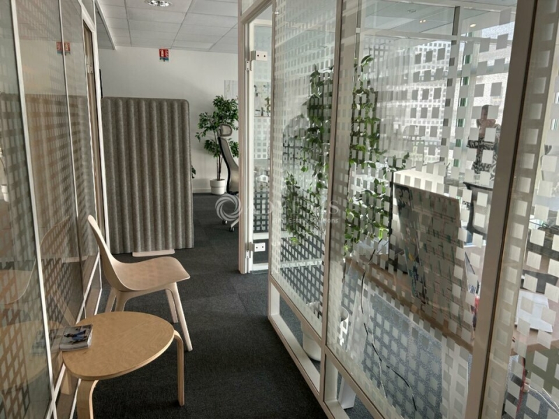 Location Bureaux TOURS (37000) - Photo 10