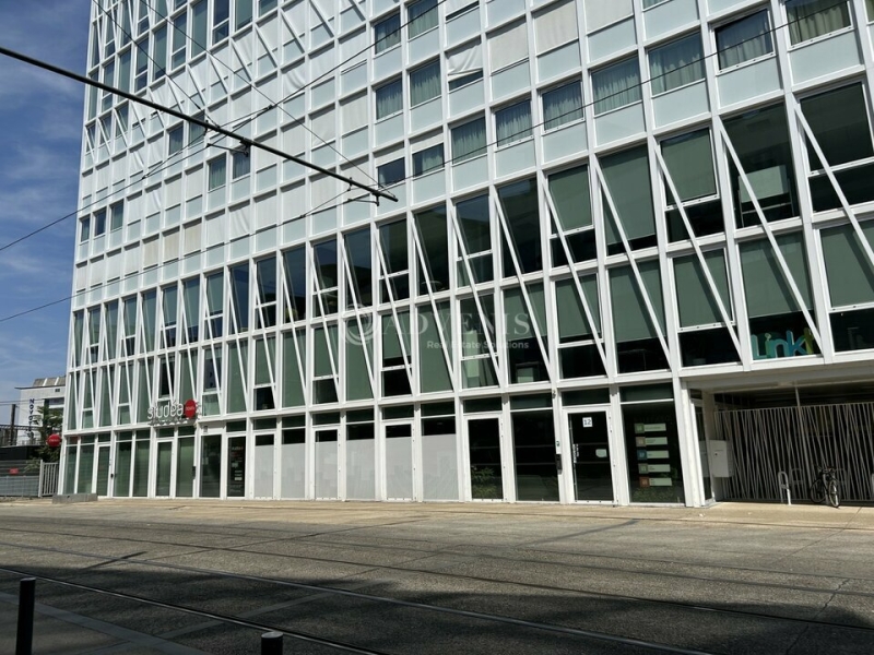 Location Bureaux TOURS (37000) - Photo 13
