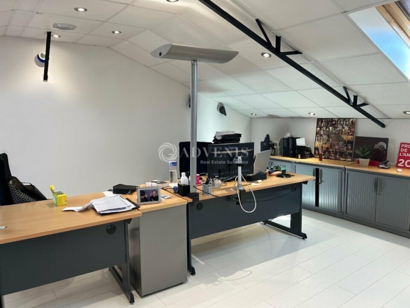 Location Commerces VEIGNE (37250) - Photo 4