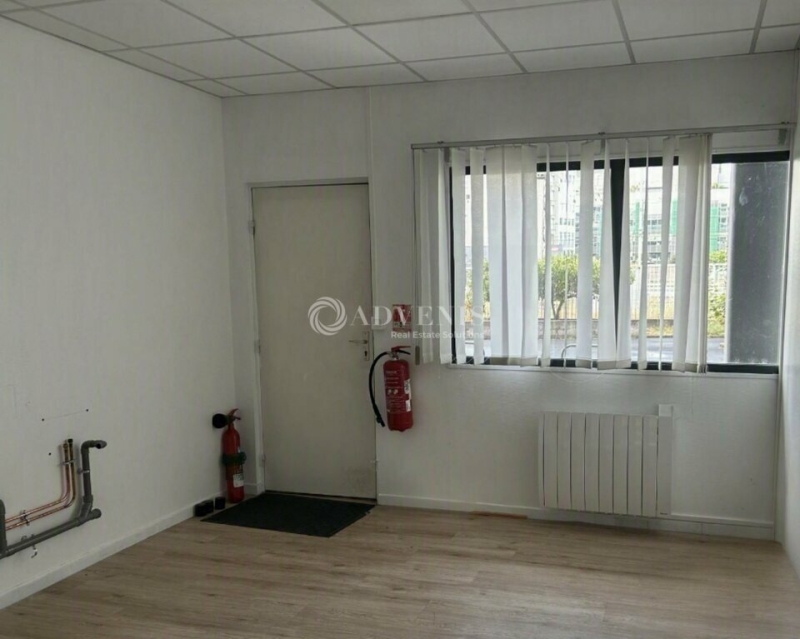 Vente Investisseur Bureaux TOURS (37000) - Photo 6