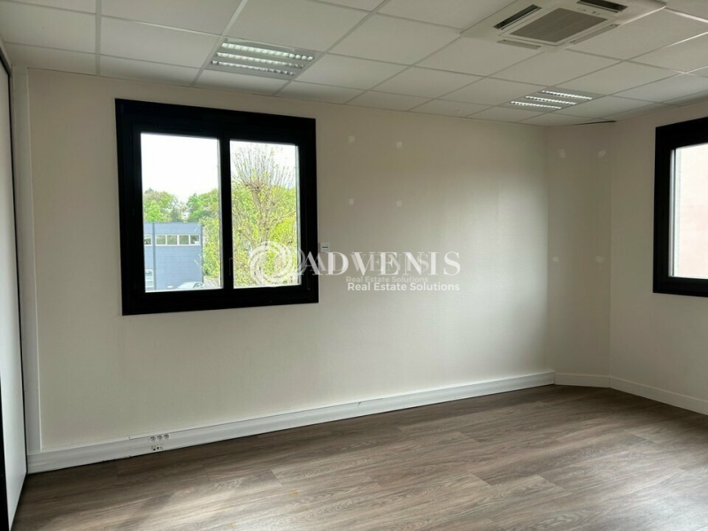 Location Bureaux SAINT AVERTIN (37550) - Photo 3