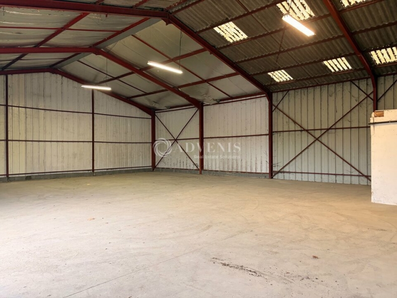 Location Activités Entrepôts MONTLOUIS SUR LOIRE (37270) - Photo 2