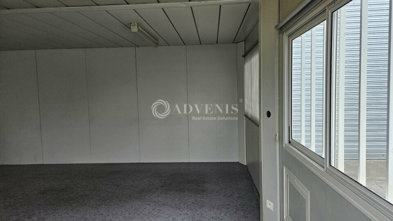 Location Activités Entrepôts MONTLOUIS SUR LOIRE (37270) - Photo 6