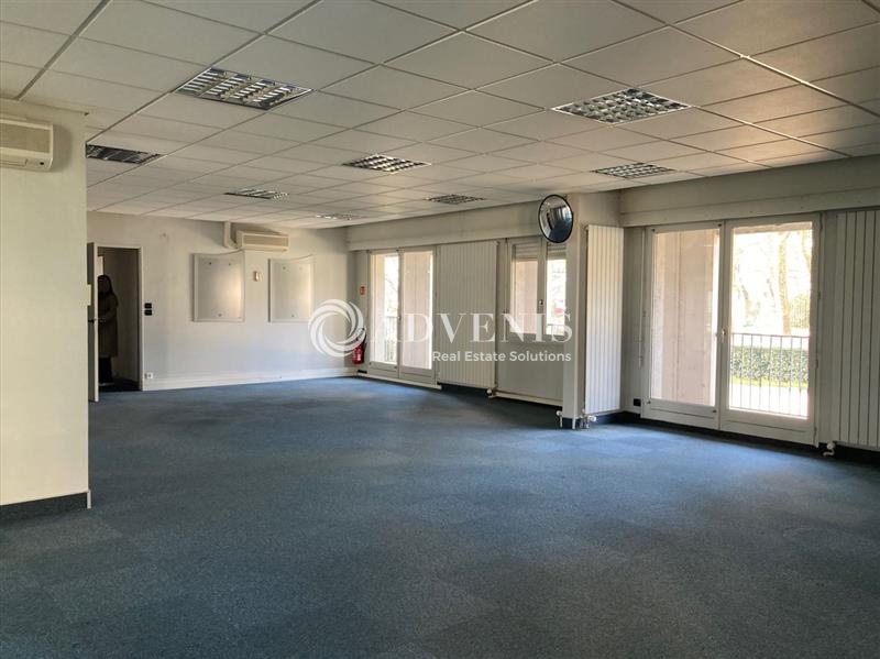 Vente Investisseur Bureaux BLOIS (41000) - Photo 1