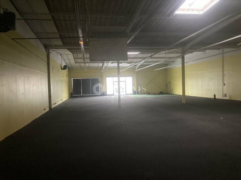 Location Commerces SAINT GERVAIS LA FORET (41350) - Photo 2