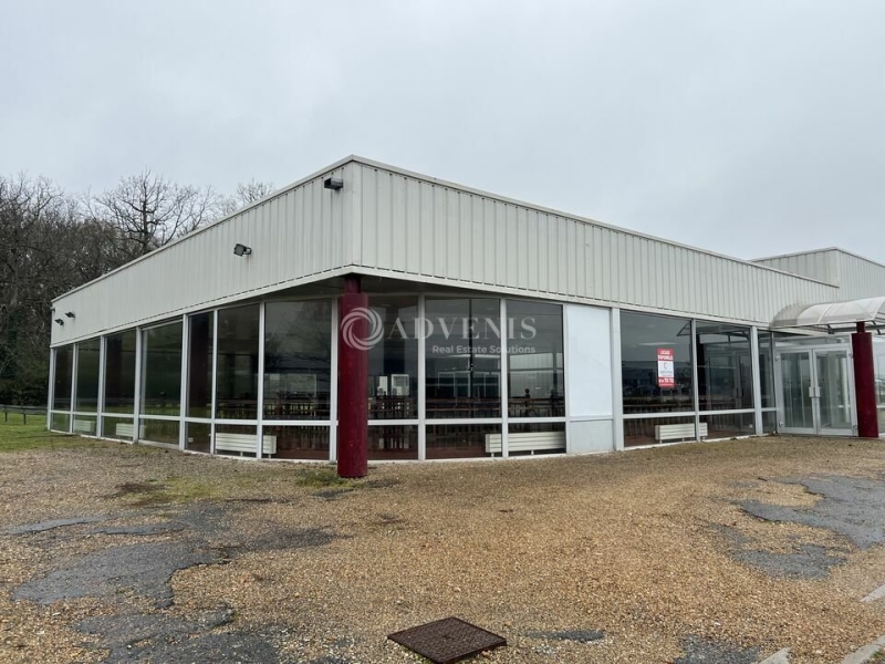 Location Commerces SAINT OUEN (41100) - Photo 1