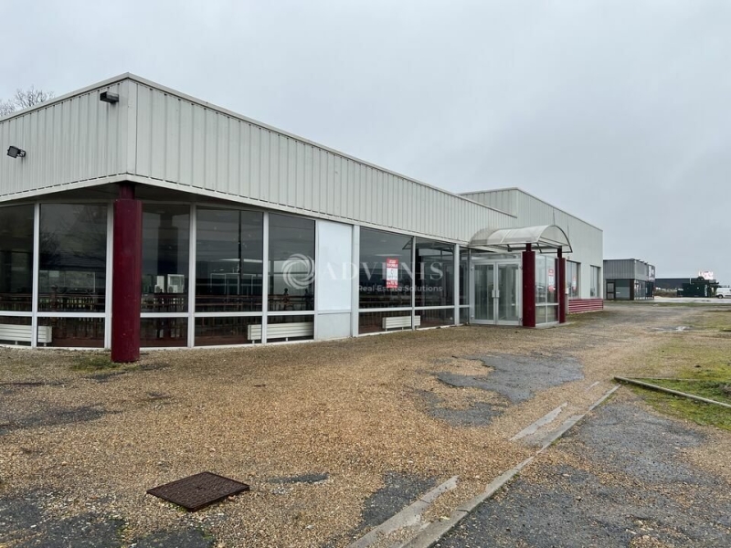 Location Commerces SAINT OUEN (41100) - Photo 2