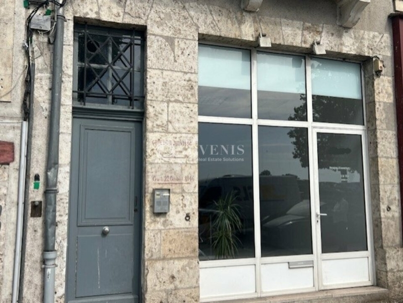Vente Investisseur Commerces BLOIS (41000) - Photo 1