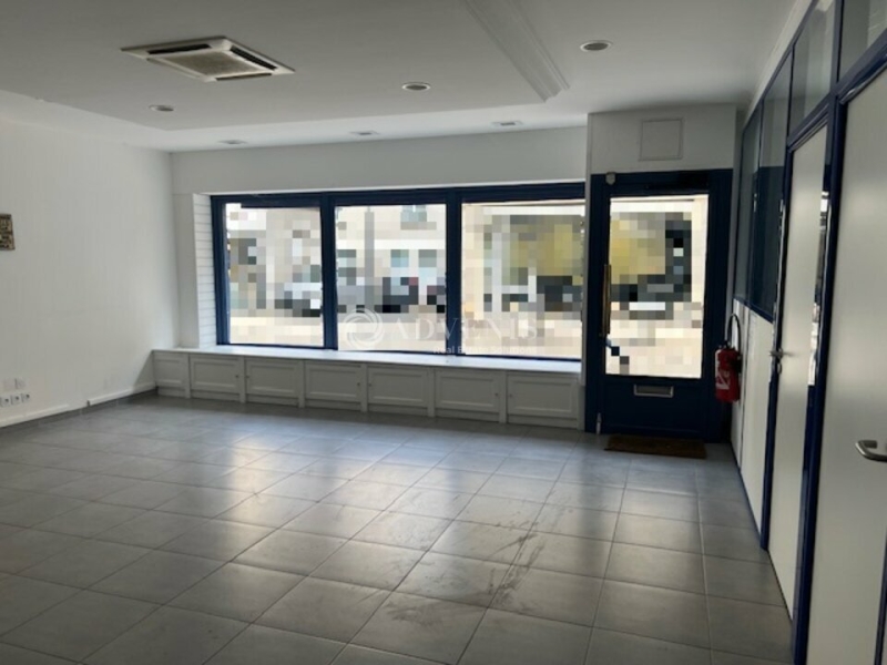 Location Commerces BLOIS (41000) - Photo 2