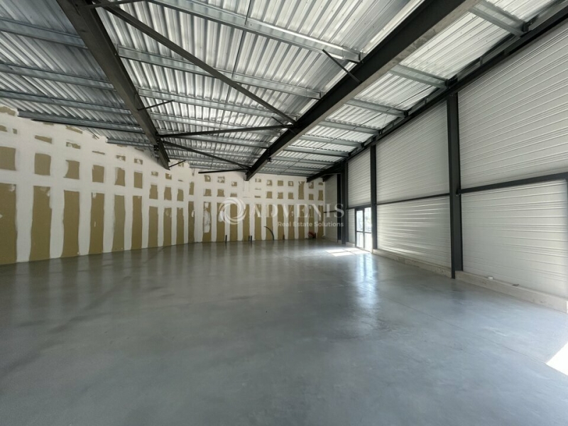 Location Commerces LEZIGNAN CORBIERES (11200) - Photo 8