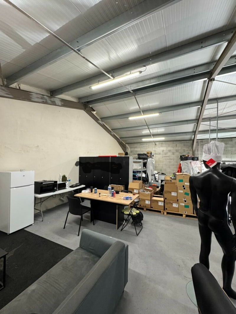 Location Commerces NARBONNE (11100) - Photo 4