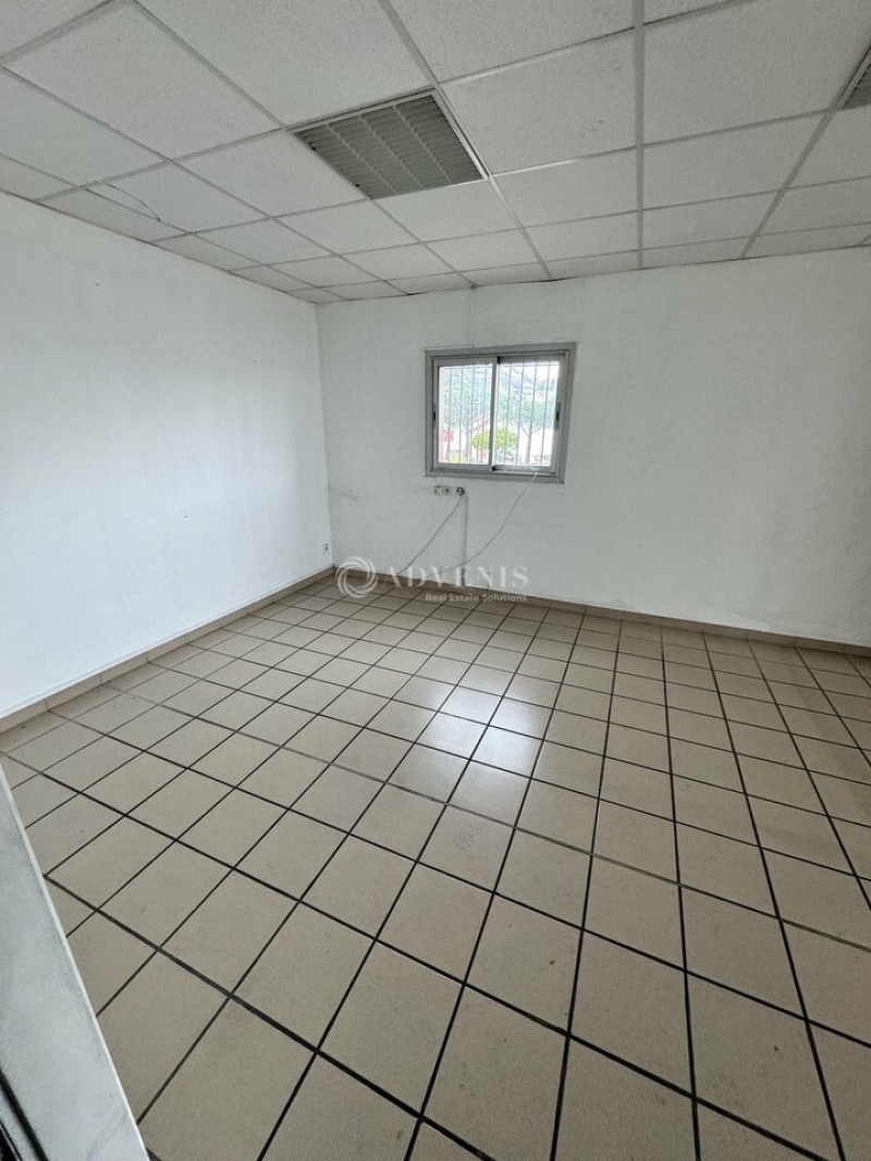 Location Entrepôts NARBONNE (11100) - Photo 10