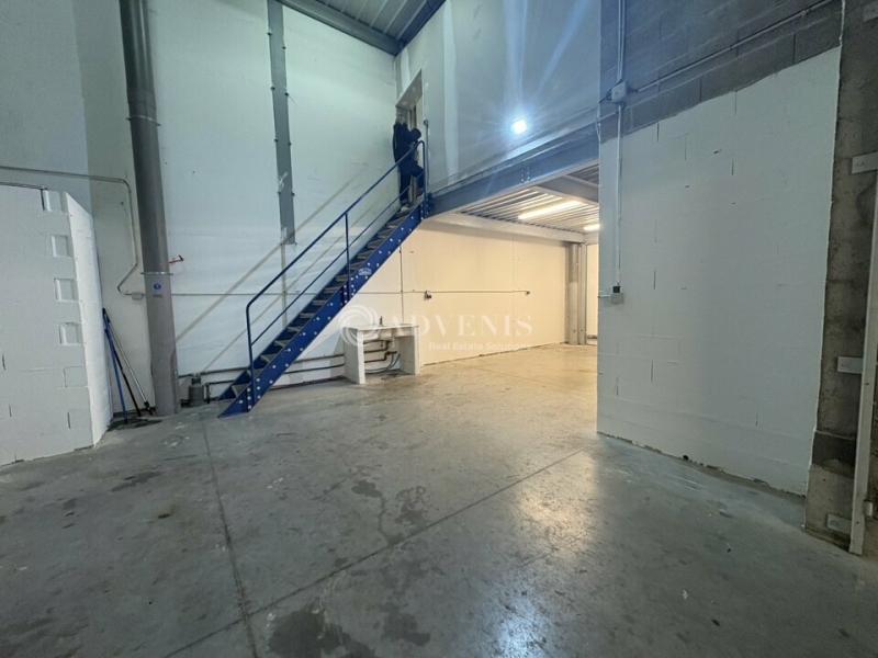 Location Entrepôts VENDRES (34350) - Photo 6