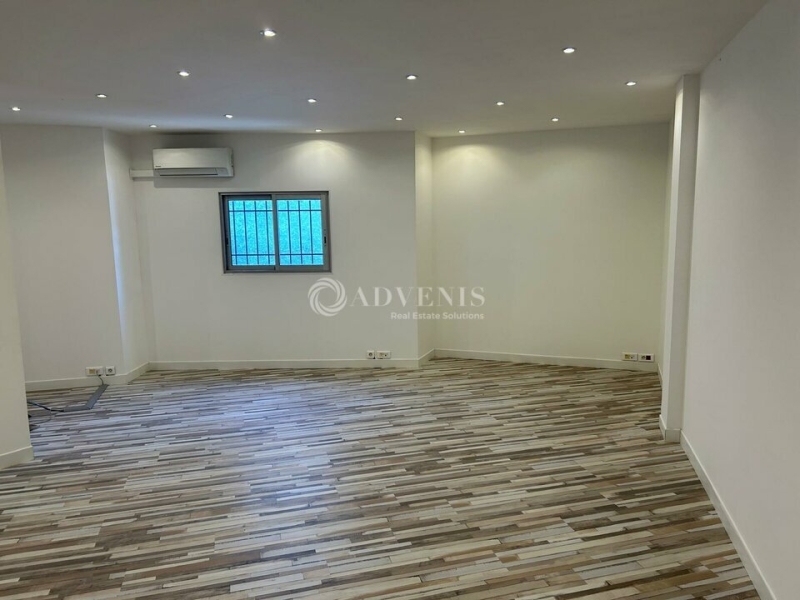 Location Bureaux SAINT JEAN DE VEDAS (34430) - Photo 9