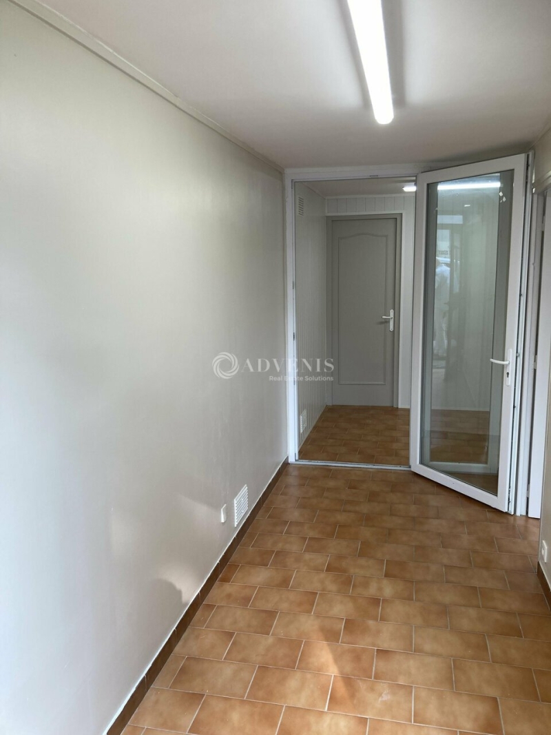 Location Bureaux TUCHAN (11350) - Photo 1