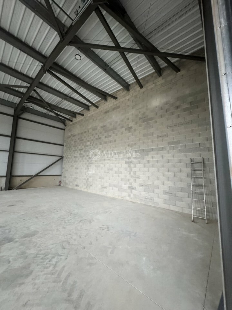 Location Activités Entrepôts MONTREDON DES CORBIÈRES (11100) - Photo 2