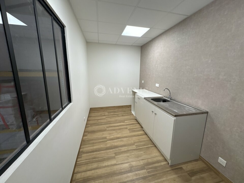 Vente Investisseur Activités Entrepôts NARBONNE (11100) - Photo 9