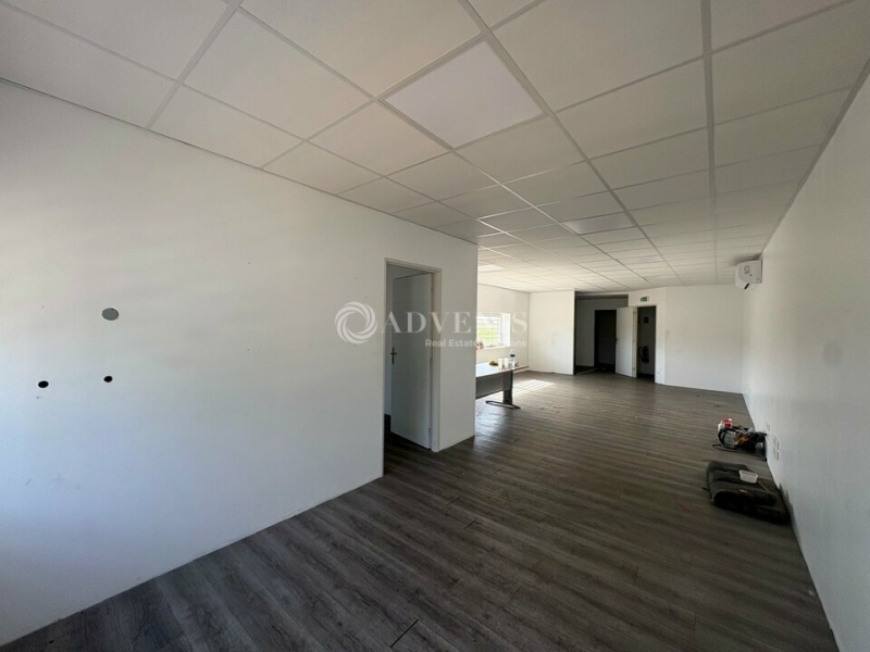 Location Activités Entrepôts VENDRES (34350) - Photo 3