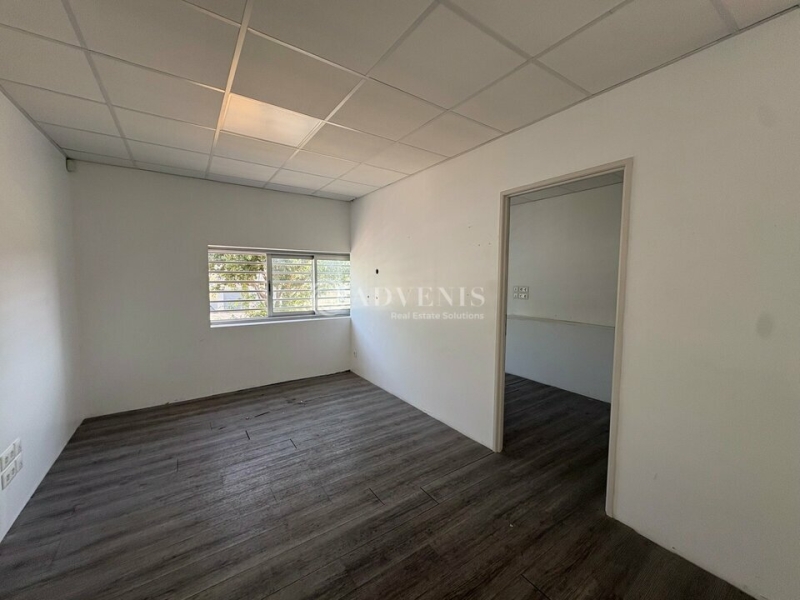 Location Activités Entrepôts VENDRES (34350) - Photo 5