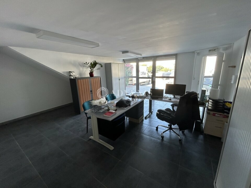 Location Activités Entrepôts SAINT JEAN DE VEDAS (34430) - Photo 4