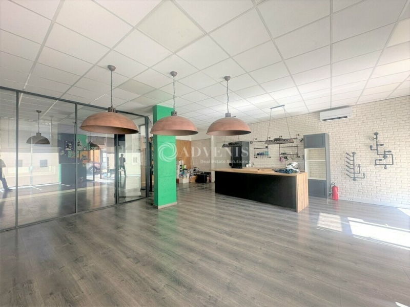 Location Commerces LUNEL (34400) - Photo 4