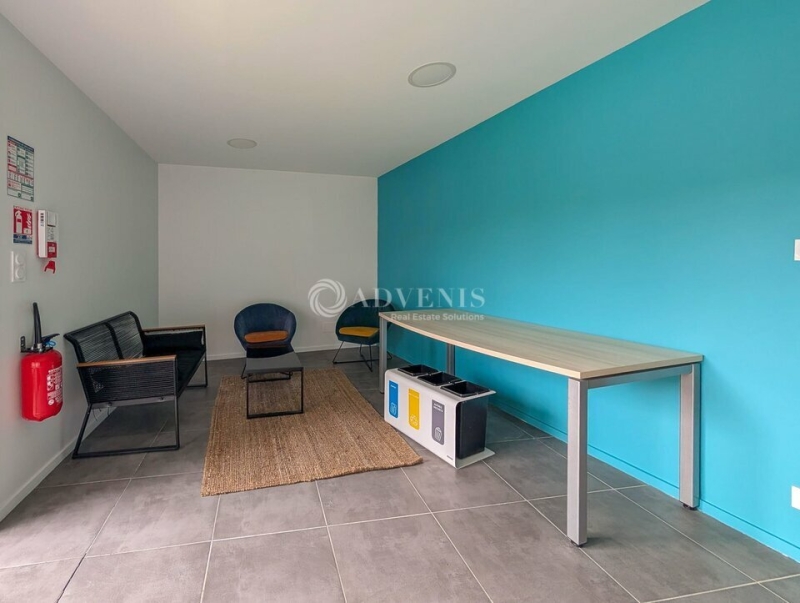 Location Bureaux MELESSE (35520) - Photo 10