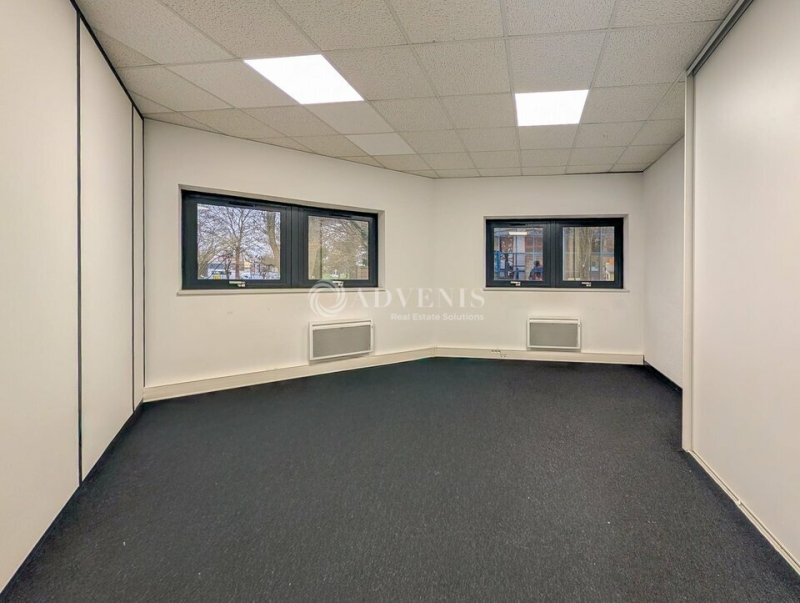 Location Bureaux SAINT GREGOIRE (35760) - Photo 2