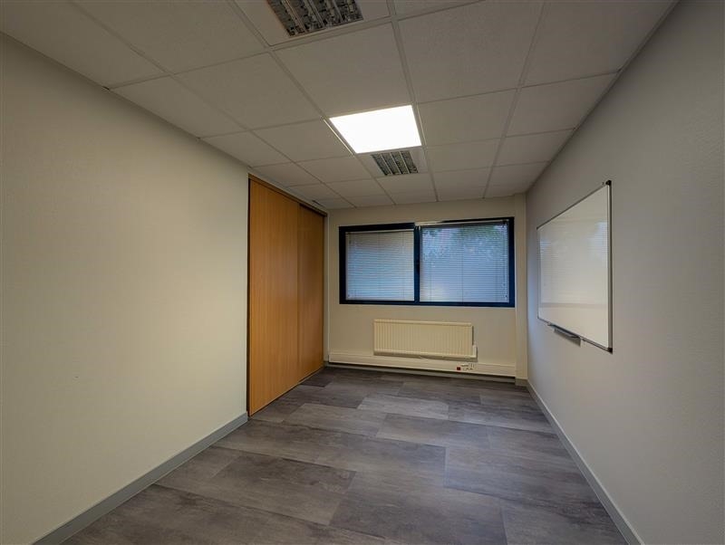 Location Bureaux et activités légères TADEN (22100) - Photo 2