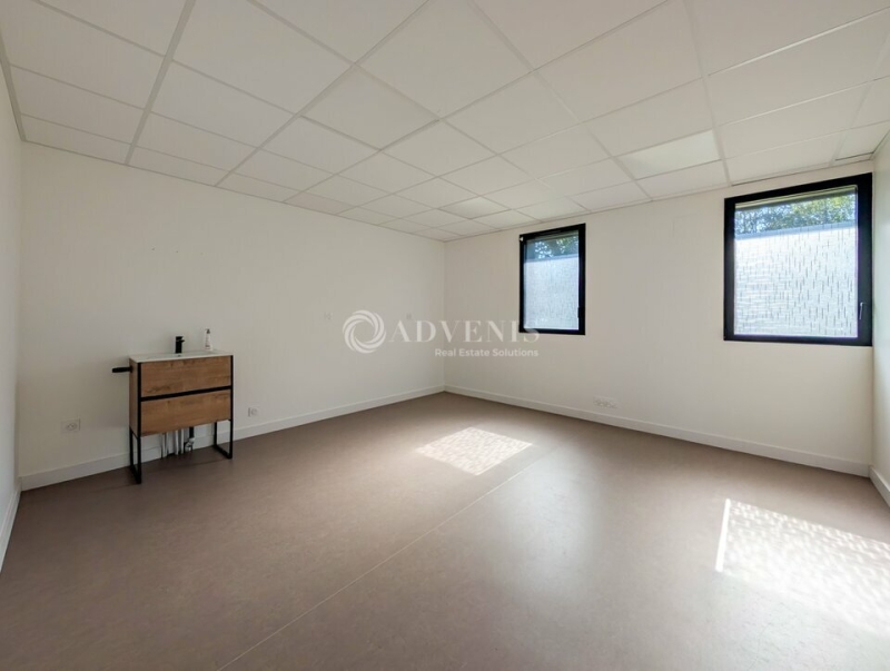 Location Activités Entrepôts TADEN (22100) - Photo 12