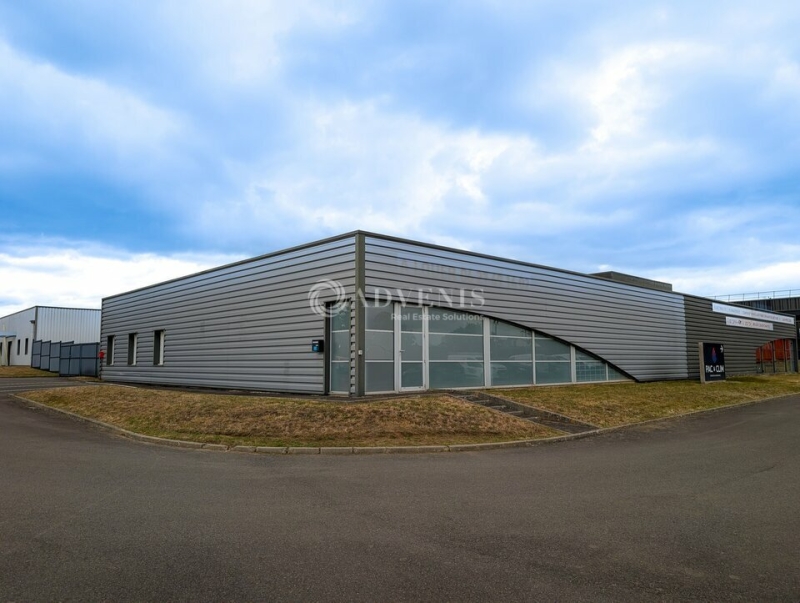 Location Activités Entrepôts TADEN (22100) - Photo 1