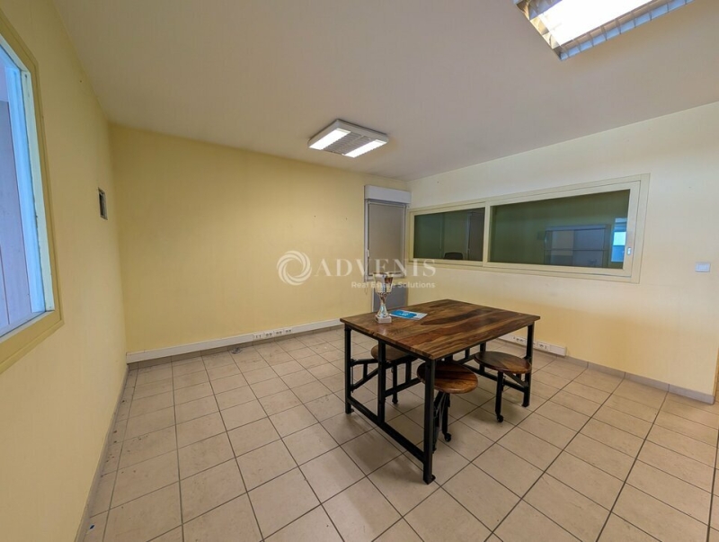 Location Activités Entrepôts TADEN (22100) - Photo 12