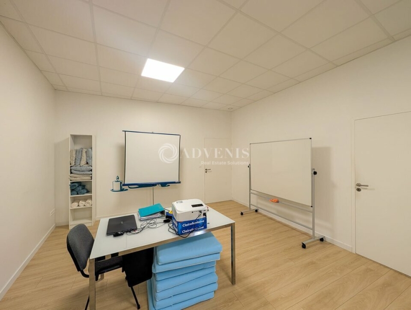 Location Commerces MONTGERMONT (35760) - Photo 13