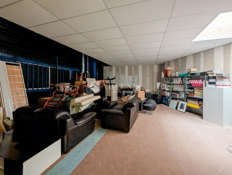 Location Commerces MONTGERMONT (35760) - Photo 2