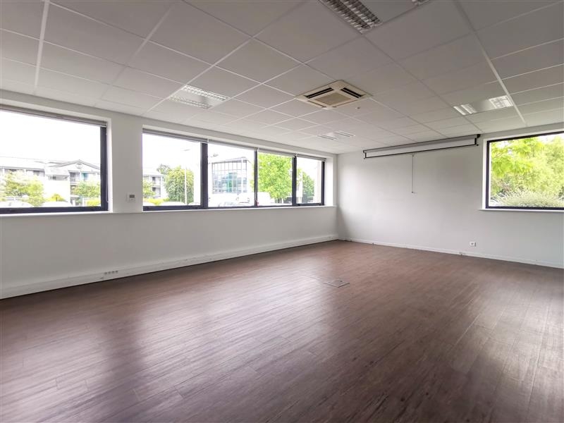 Vente Investisseur Bureaux SAINT GREGOIRE (35760) - Photo 5