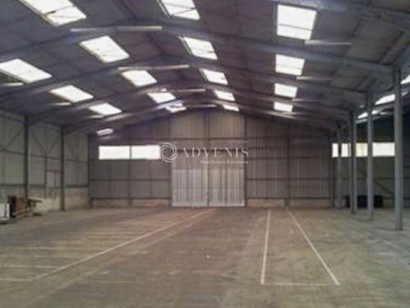 Location Entrepôts MEILLAC (35270) - Photo 1