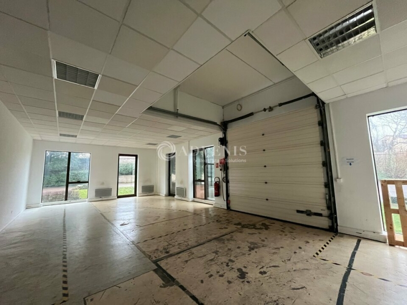 Location Activités Entrepôts JOUY EN JOSAS (78350) - Photo 1