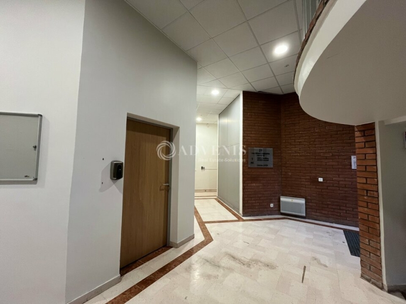 Location Activités Entrepôts JOUY EN JOSAS (78350) - Photo 5