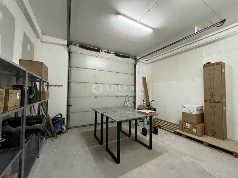 Location Commerces RAMBOUILLET (78120) - Photo 3