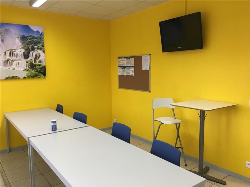 Location Bureaux TRAPPES (78190) - Photo 10