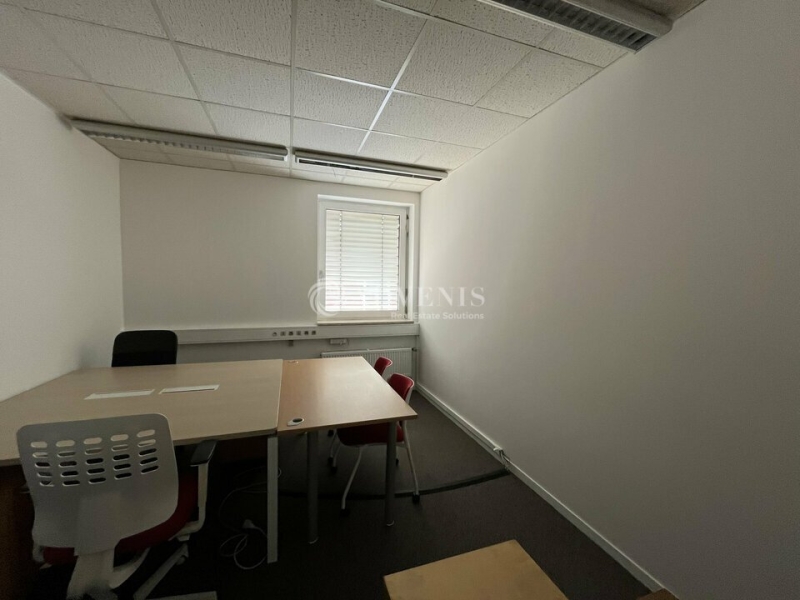 Location Bureaux TRAPPES (78190) - Photo 5
