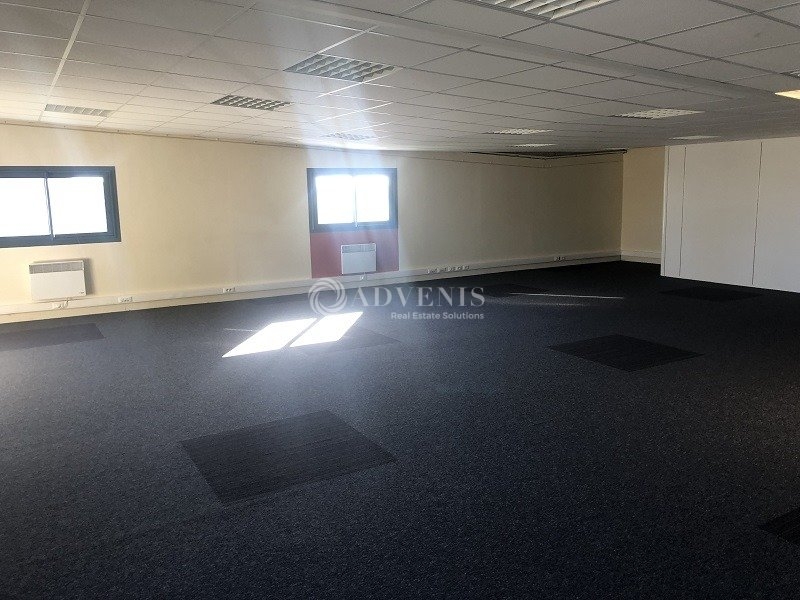 Location Bureaux RAMBOUILLET (78120) - Photo 4