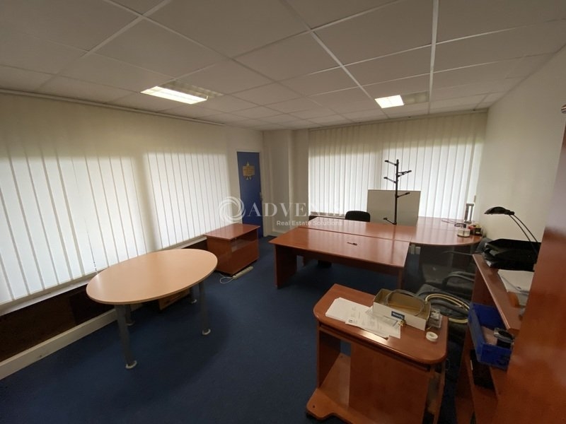 Location Activités Entrepôts TRAPPES (78190) - Photo 6