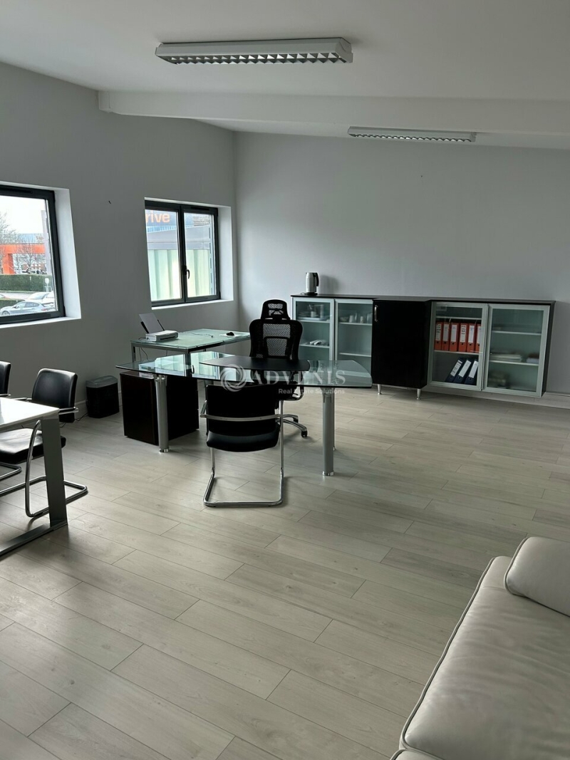 Vente Investisseur Bureaux BOIS D'ARCY (78390) - Photo 7